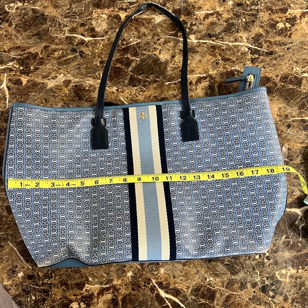 Tory Burch Gemini Link Blue Canvas Stripe Tote Bag - Picture 10 of 11